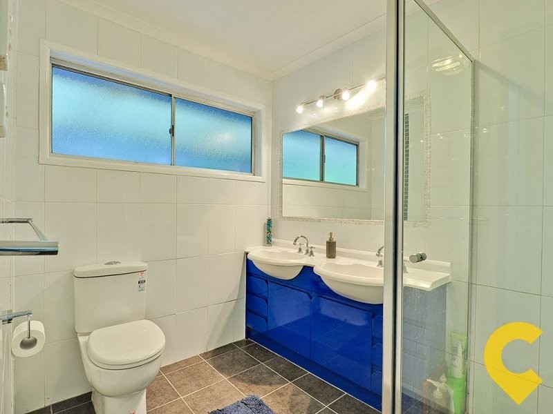 1 Warenda Street, Carina Heights QLD 4152