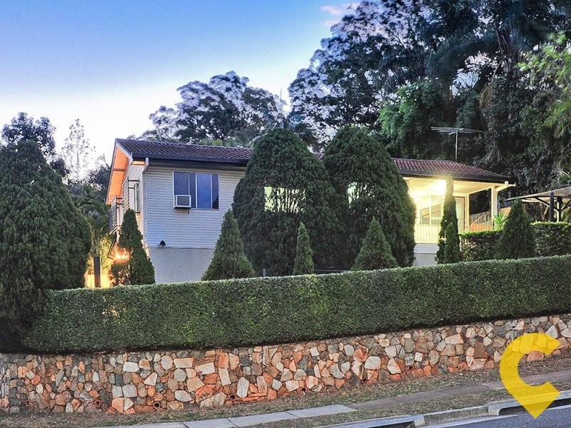 1 Warenda Street, Carina Heights QLD 4152