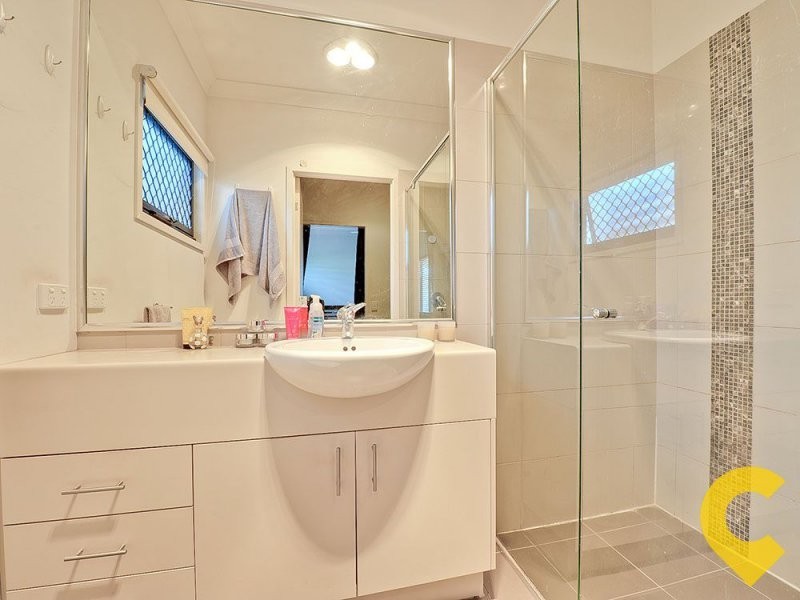 5 Blake Street, Wooloowin QLD 4030