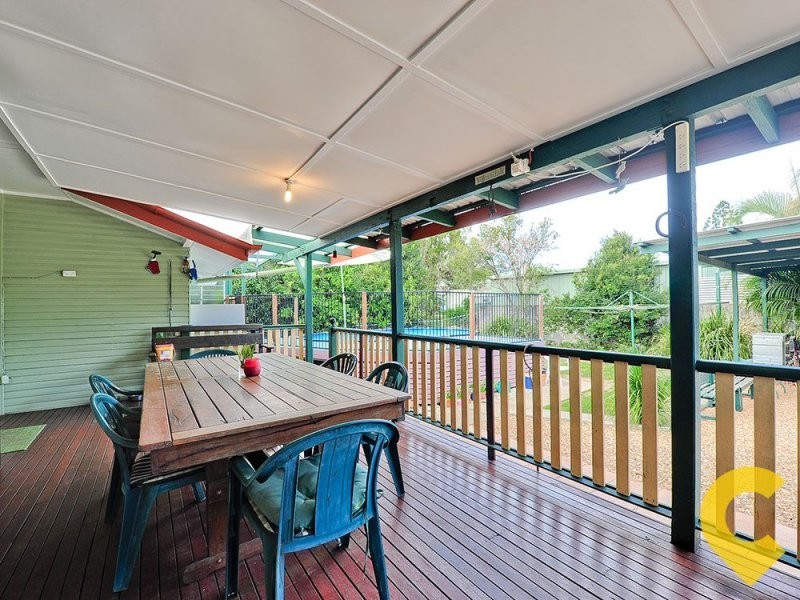 62 Sterculia Avenue, Holland Park West QLD 4121