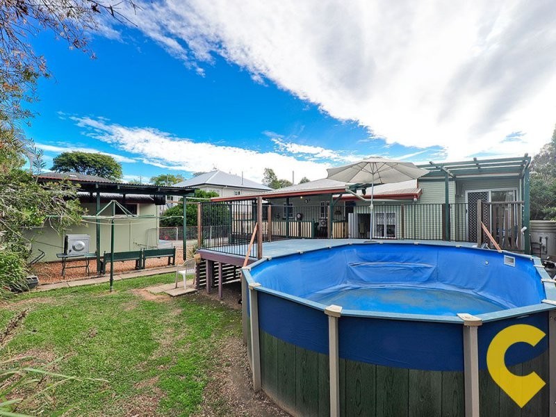 62 Sterculia Avenue, Holland Park West QLD 4121