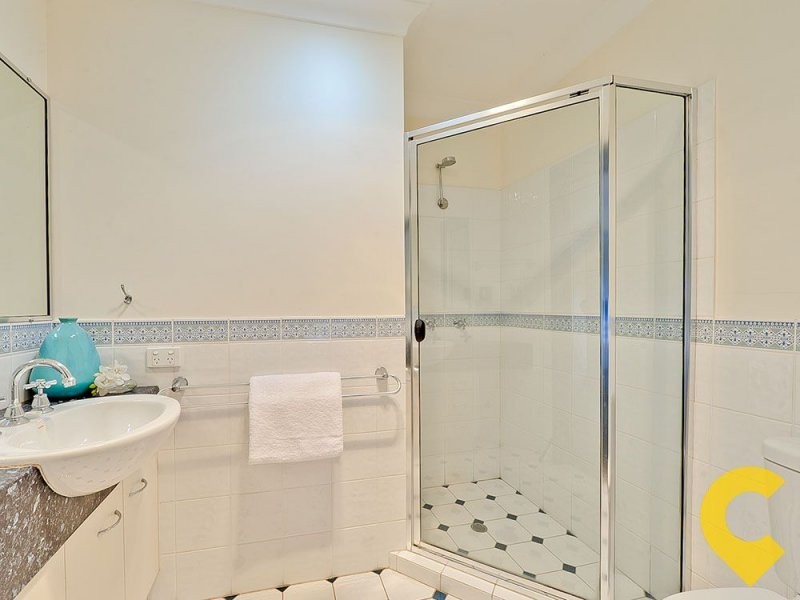 19 Water Street, Red Hill QLD 4059