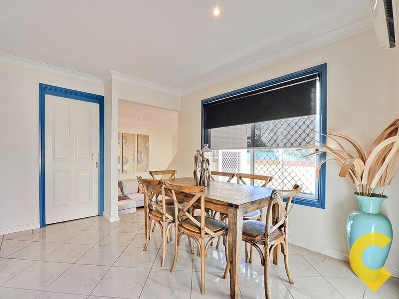 19 Water Street, Red Hill QLD 4059