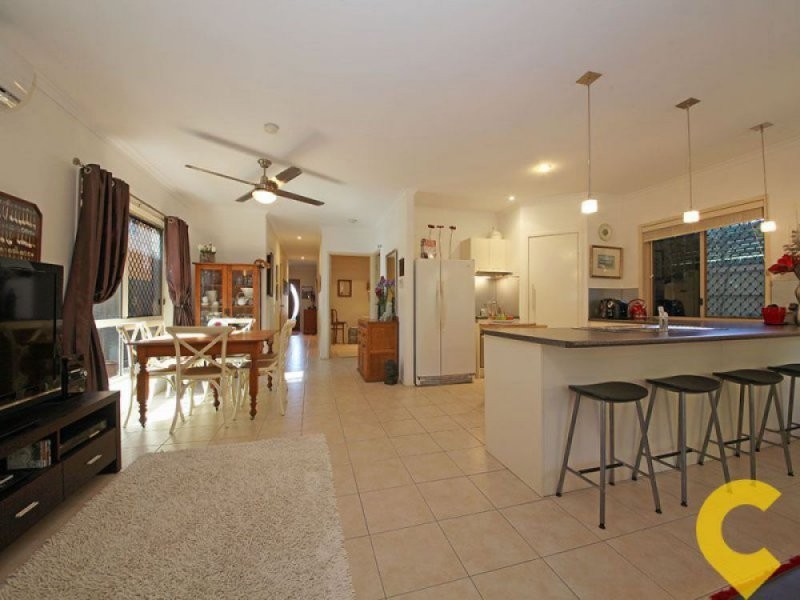 41 Palmtree Avenue, Scarborough QLD 4020