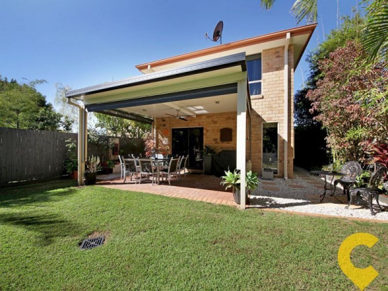 41 Palmtree Avenue, Scarborough QLD 4020