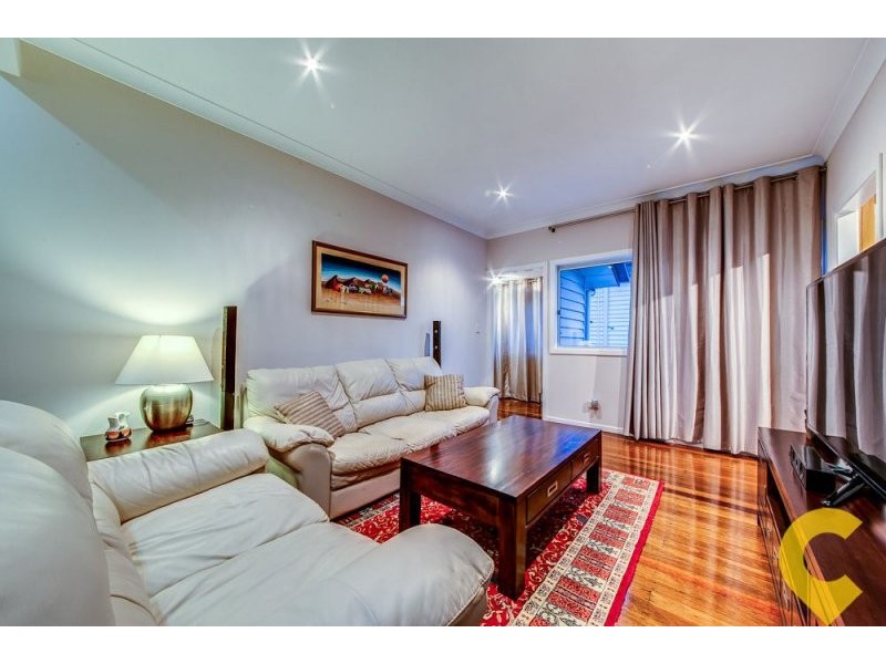 73 Clifford Street, Stafford QLD 4053