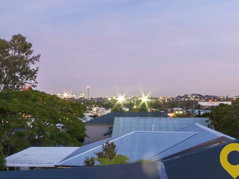 73 Clifford Street, Stafford QLD 4053