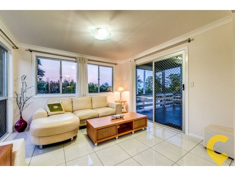 73 Clifford Street, Stafford QLD 4053