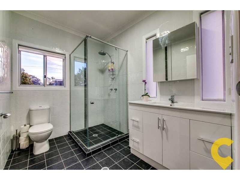 73 Clifford Street, Stafford QLD 4053