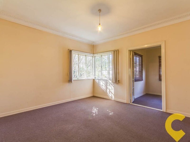 8 Lalor Street, Stafford Heights QLD 4053