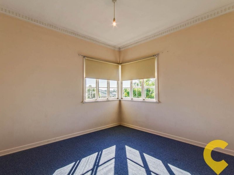 8 Lalor Street, Stafford Heights QLD 4053