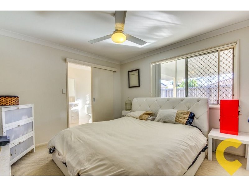 29 Lockyer Place, Crestmead QLD 4132