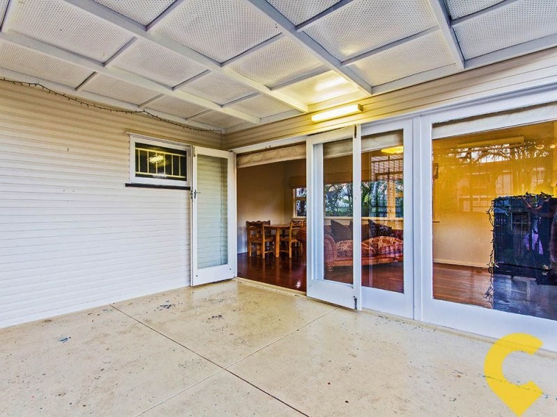 7 Smith Street, Deagon QLD 4017