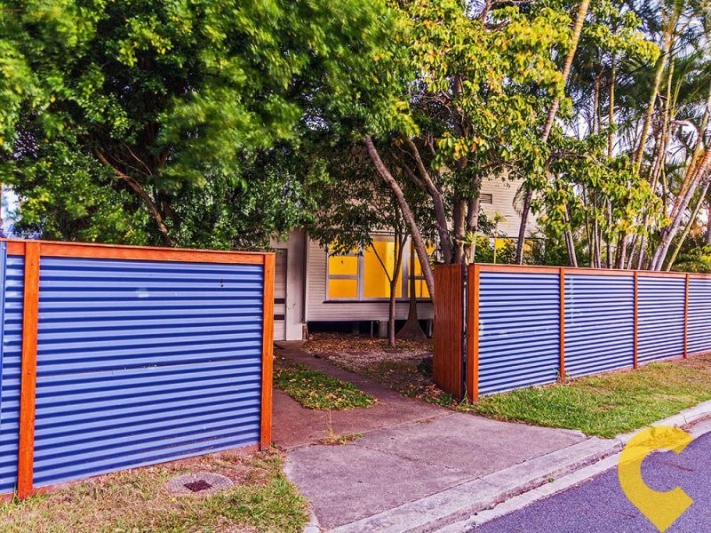 7 Smith Street, Deagon QLD 4017