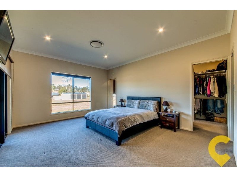 35-37 Boyd Road, New Beith QLD 4124