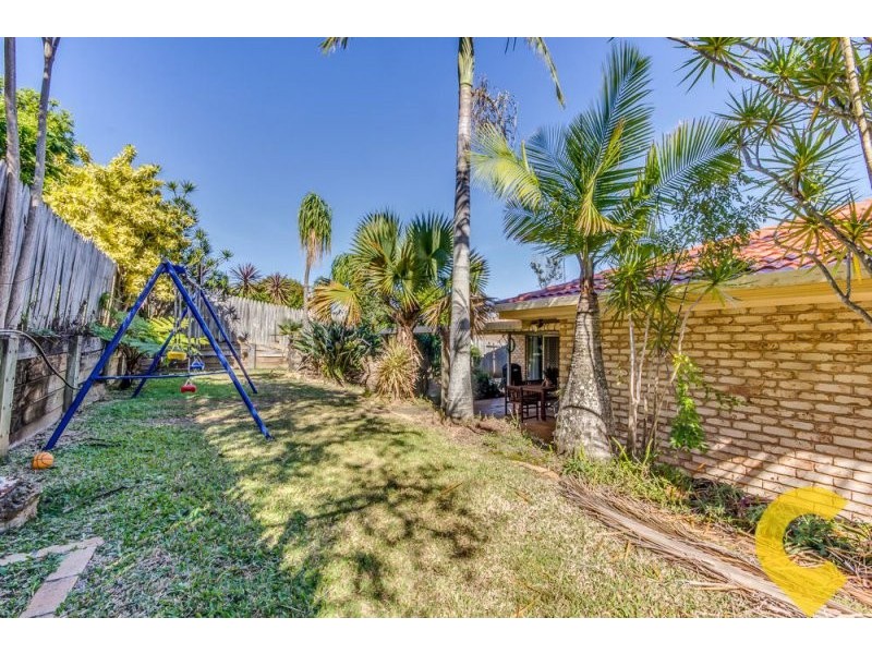 17 Hinchcliffe Street, Tanah Merah QLD 4128