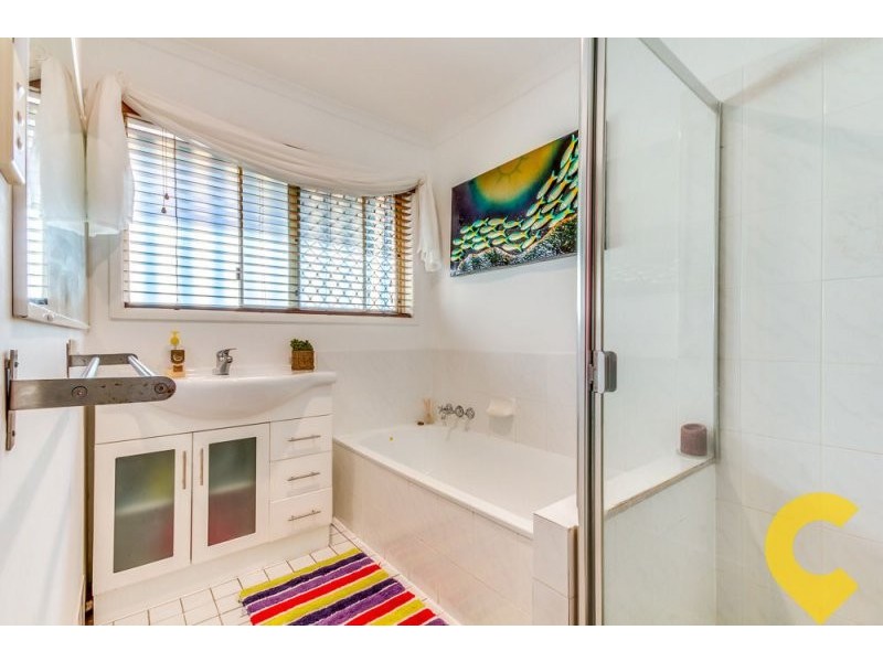 17 Hinchcliffe Street, Tanah Merah QLD 4128