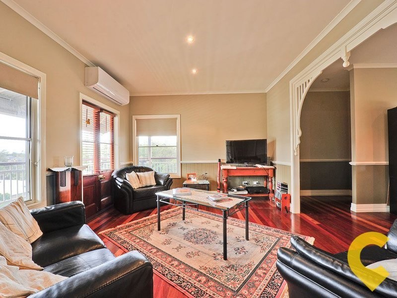 6 Ironbark Circuit, Everton Hills QLD 4053