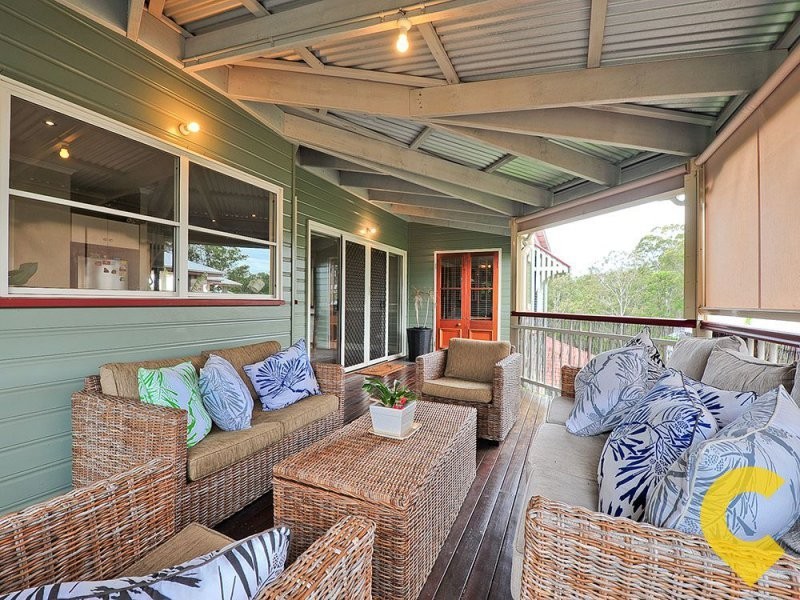 6 Ironbark Circuit, Everton Hills QLD 4053