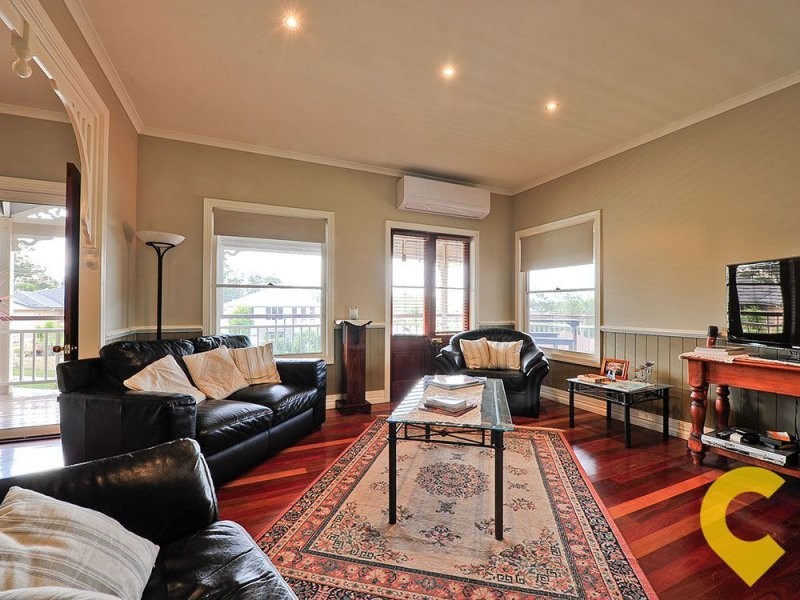 6 Ironbark Circuit, Everton Hills QLD 4053