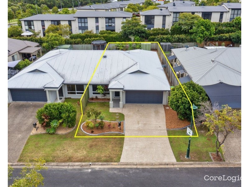 2/85 Victoria Drive, Pacific Pines QLD 4211