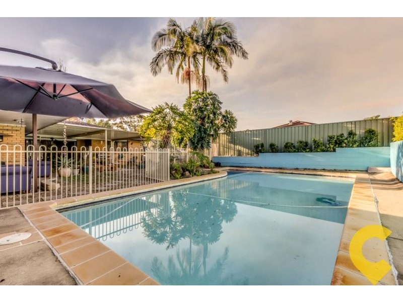 32 Wenlock Crescent, Springwood QLD 4127