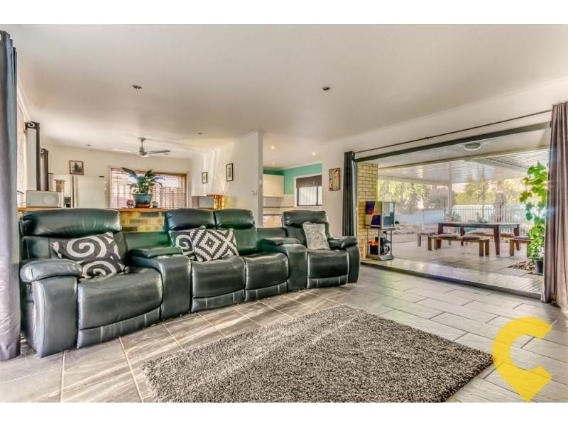 32 Wenlock Crescent, Springwood QLD 4127