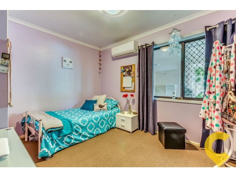 32 Wenlock Crescent, Springwood QLD 4127
