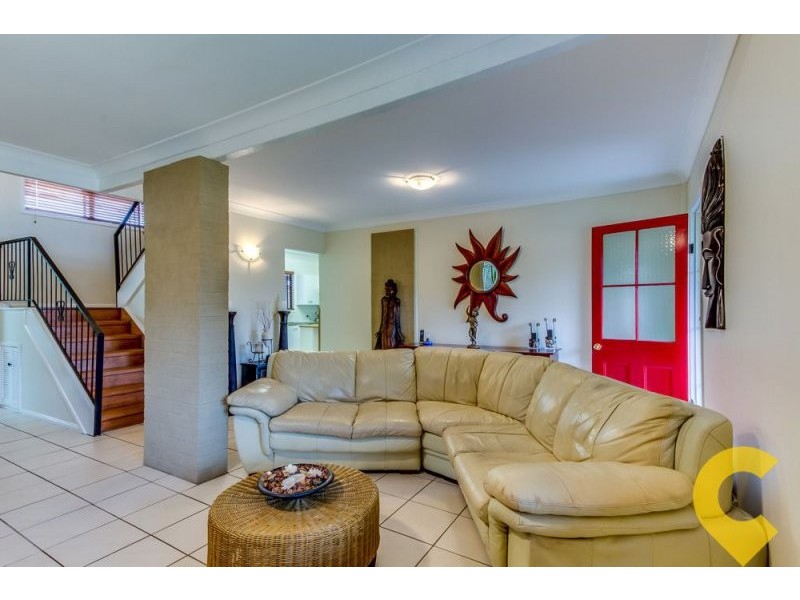 12 Wenlock Crescent, Springwood QLD 4127