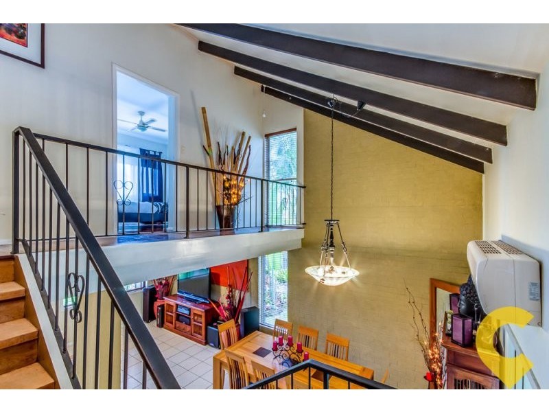 12 Wenlock Crescent, Springwood QLD 4127