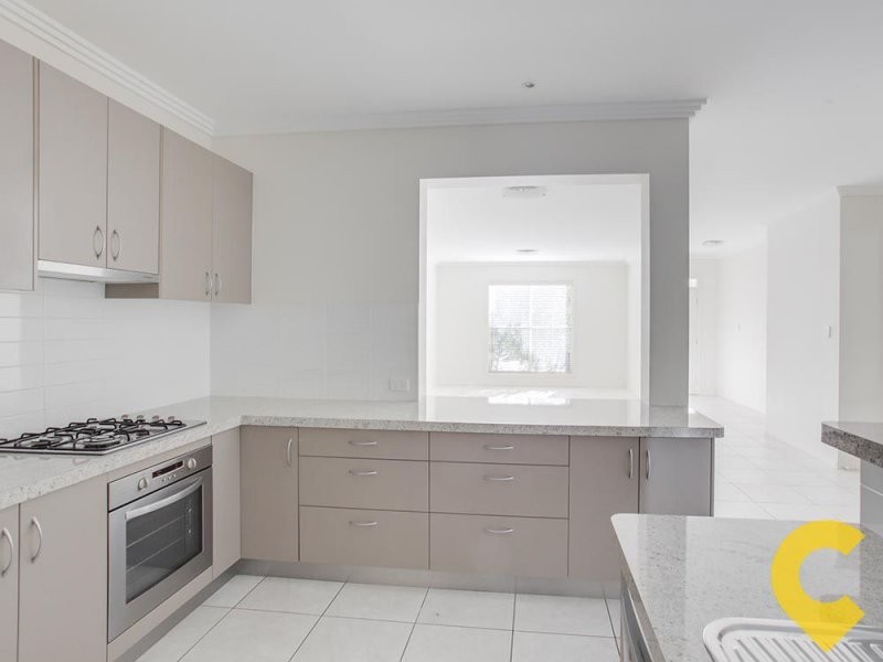 15 Planigale Crescent, North Lakes QLD 4509