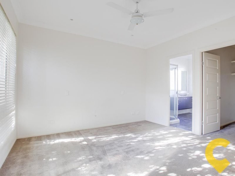 15 Planigale Crescent, North Lakes QLD 4509