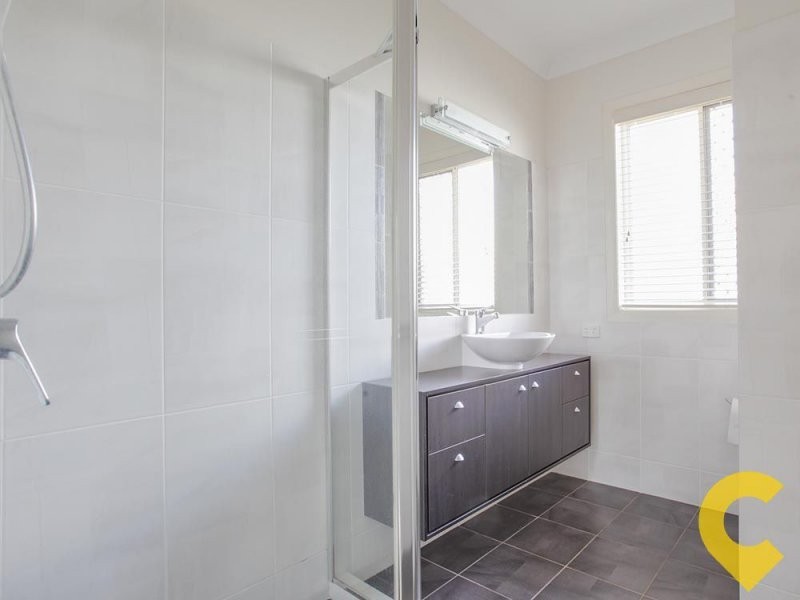 15 Planigale Crescent, North Lakes QLD 4509