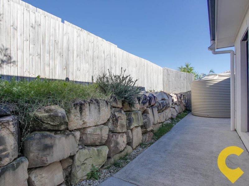 15 Planigale Crescent, North Lakes QLD 4509