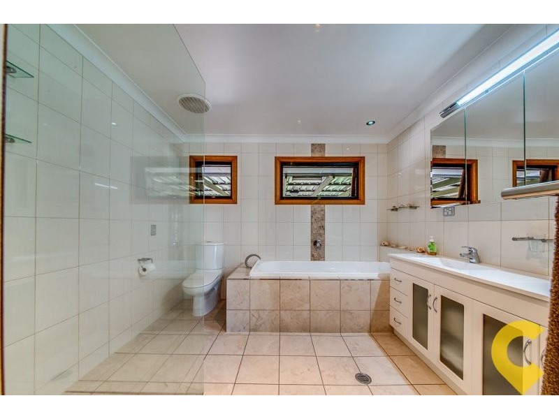 7 Scott Street, Camira QLD 4300