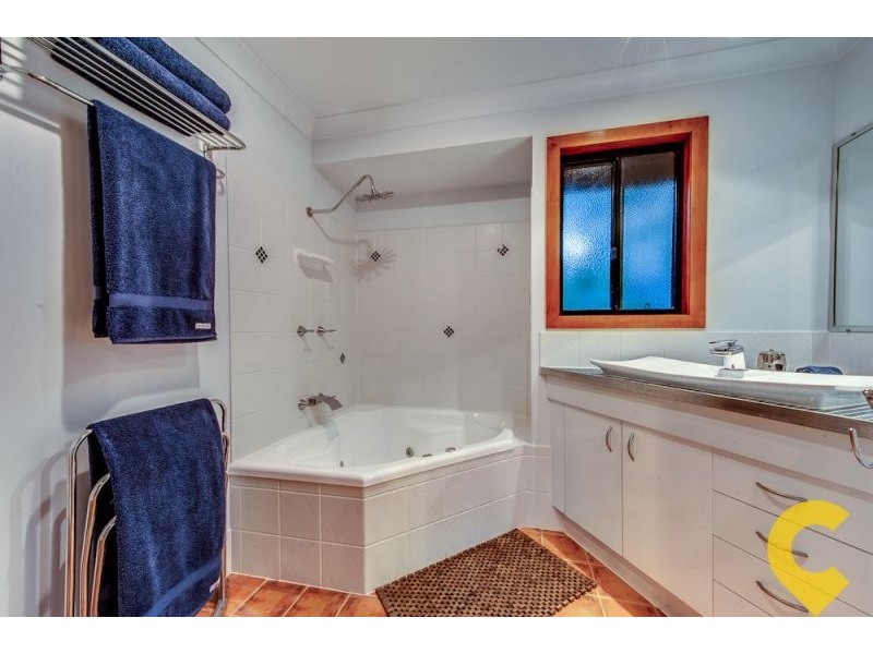 62 Linkwood Drive, Ferny Hills QLD 4055