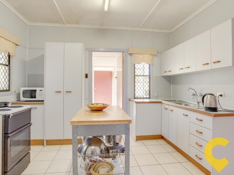 10 Simmons Street, Caboolture QLD 4510