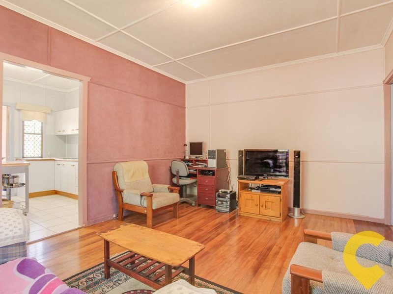 10 Simmons Street, Caboolture QLD 4510