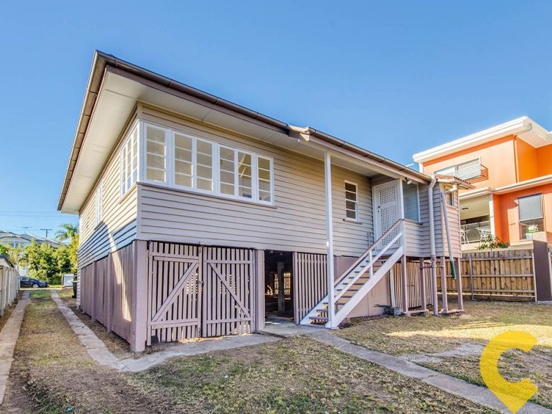 9 Gamelin Crescent, Stafford QLD 4053