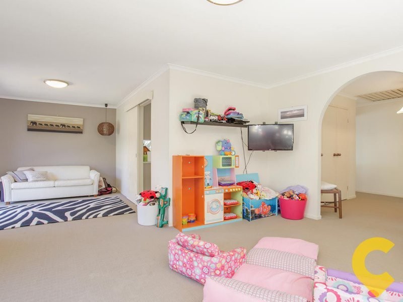 9 Tyrrell Court, Petrie QLD 4502