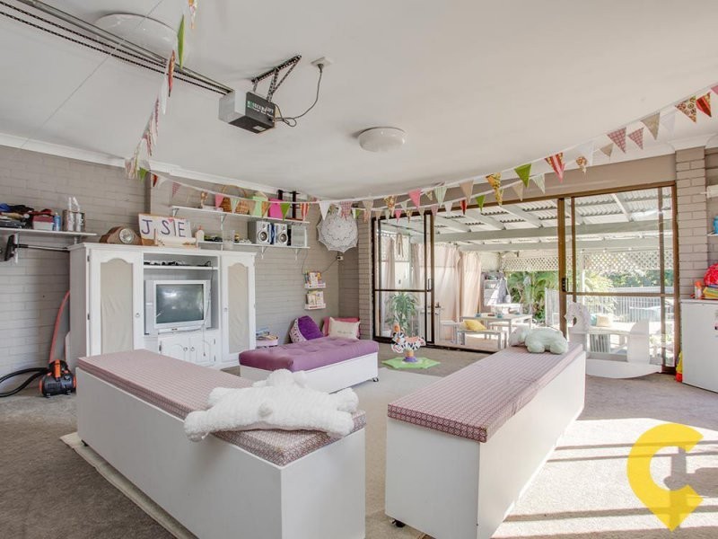 9 Tyrrell Court, Petrie QLD 4502