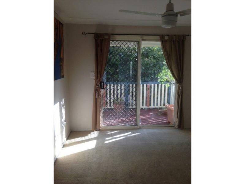 2/63 Vernon Street, Nundah QLD 4012
