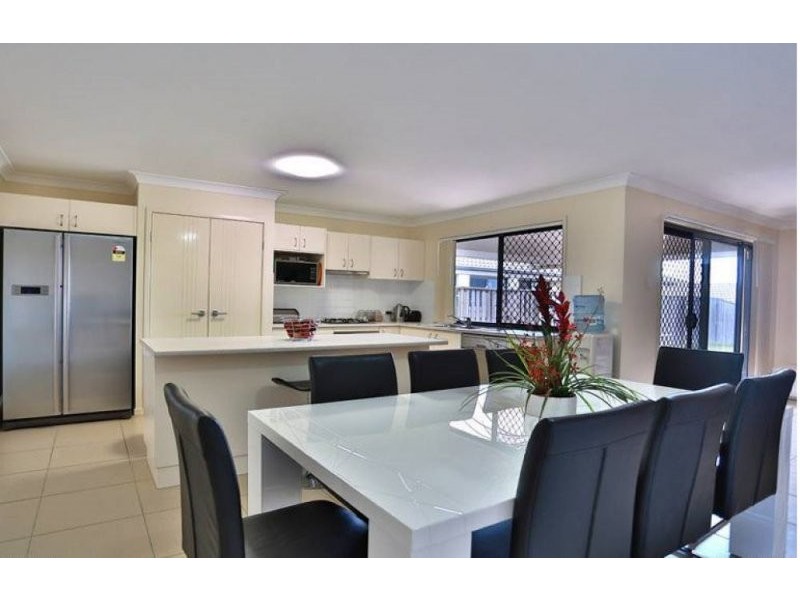 23 Toby Close, Kallangur QLD 4503