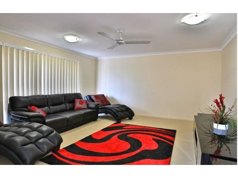 23 Toby Close, Kallangur QLD 4503