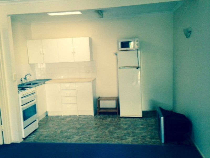4/153 Clarence Road, Indooroopilly QLD 4068