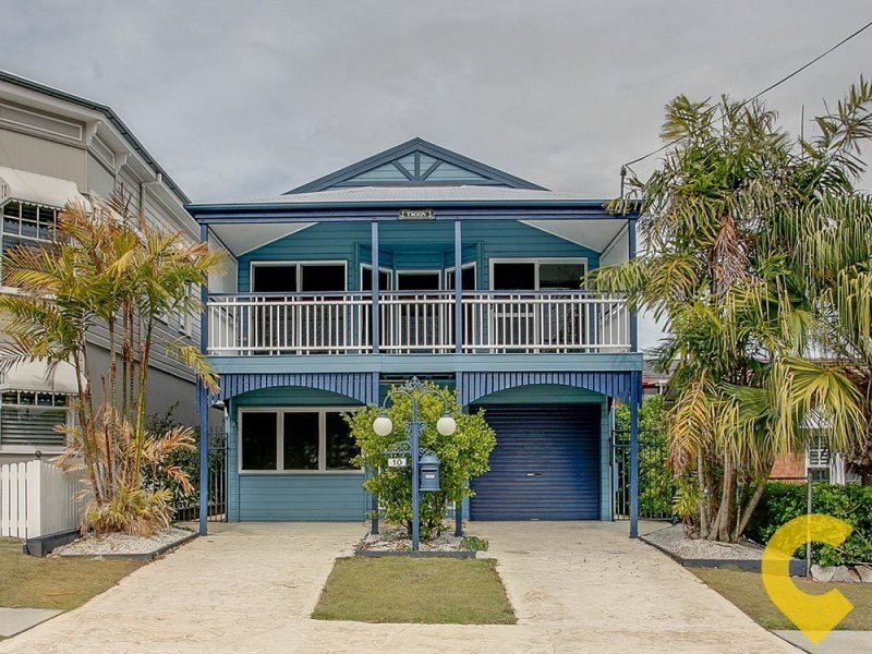 10 Signal Row, Shorncliffe QLD 4017