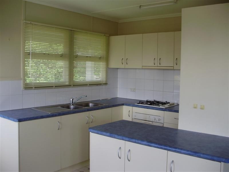 11 Kingaroy Street, Stafford Heights QLD 4053