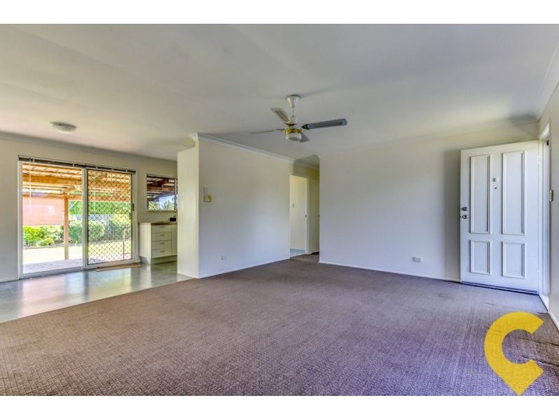 7 Apodis Street, Kingston QLD 4114