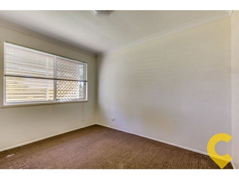 7 Apodis Street, Kingston QLD 4114