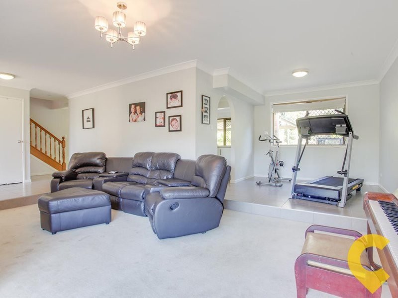 18 Lindale Court, Cashmere QLD 4500